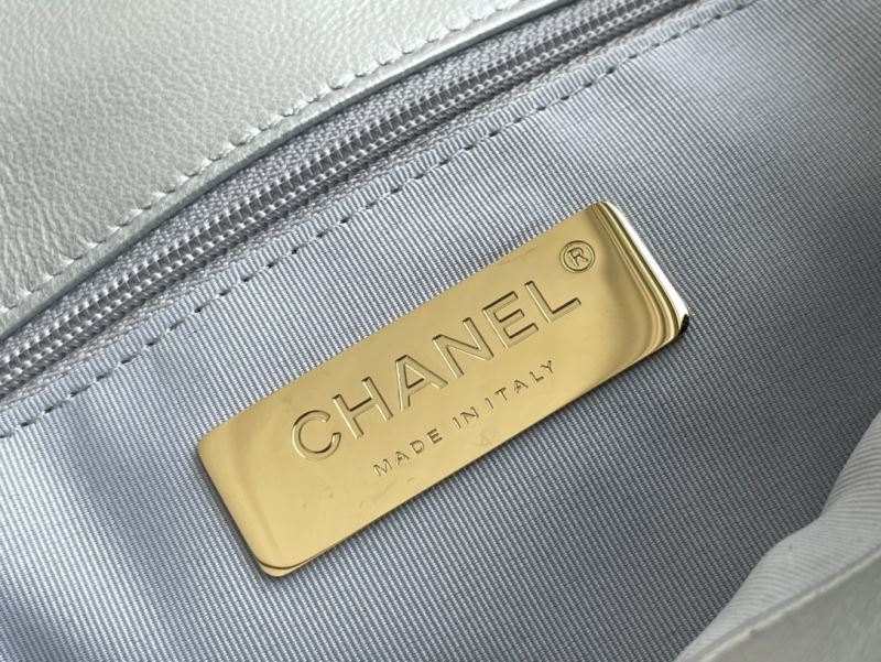 Chanel 19 Bags